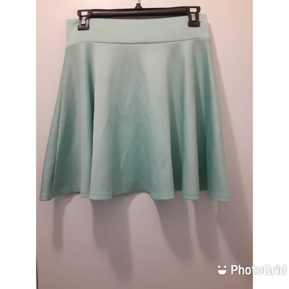 Unique 21 Size Large Juniors Mini Skirt - Picture 1 of 3